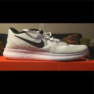 Nike Free RN!!!